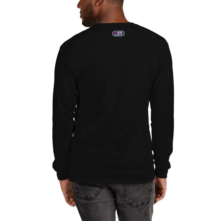 Black long-sleeved ’PEACE n LOVE n ROCK n ROLL’ shirt with logo on the upper back
