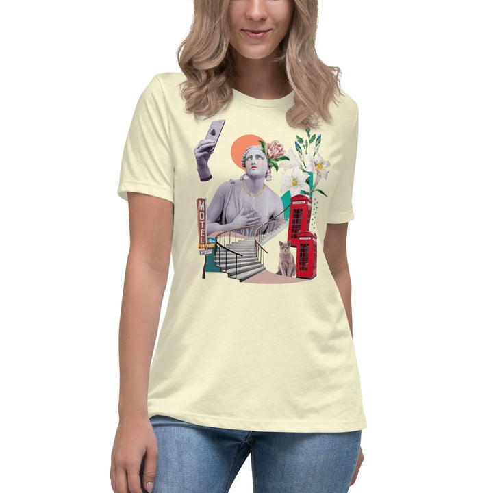 QUEEN OF SELFIES - Women’s Relaxed T-Shirt - Citron / S - Women’s T-Shirt