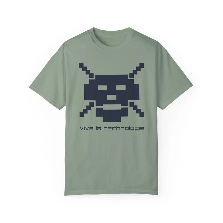 Light green relaxed fit t-shirt with pixelated robot, text ’Viva la technologie.’